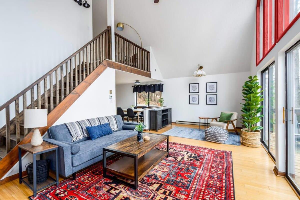 Inwood Modern Chalet Cabin W Hot Tub, Deck&Grill, & Wifi! מראה חיצוני תמונה